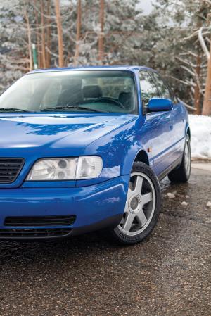 Audi S6 Plus 1996 года 